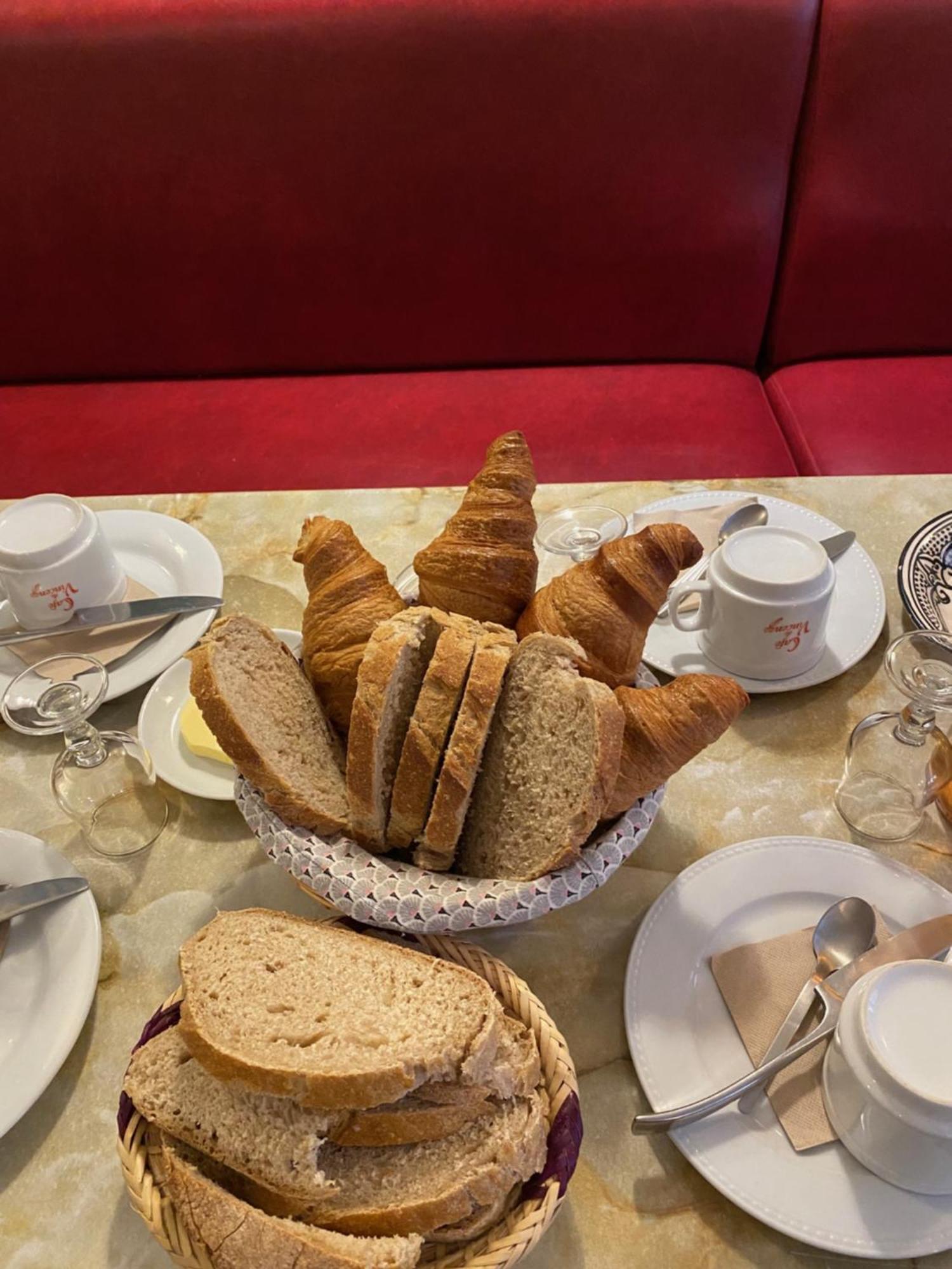 Hotel Le Dauphine Châtillon-en-Diois Esterno foto